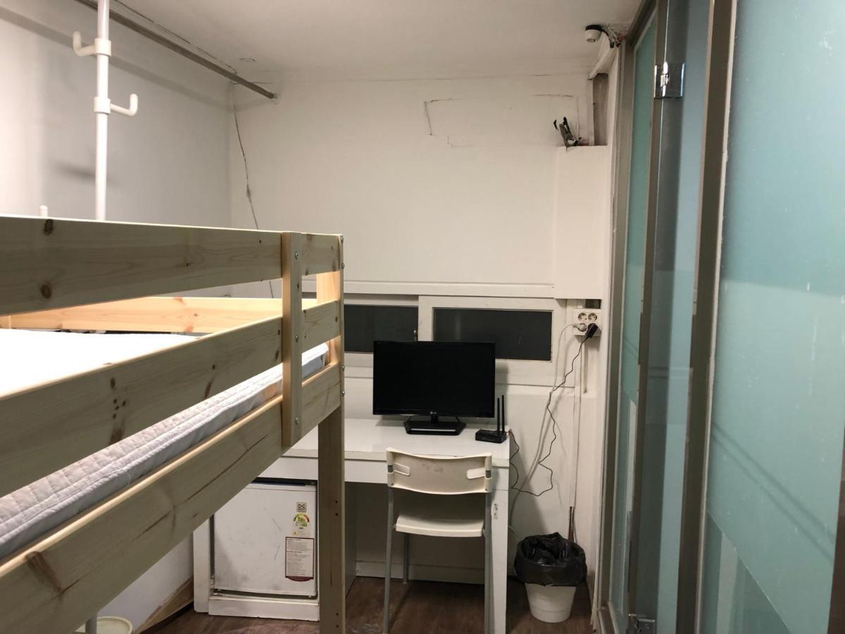 Hostel Metro Seoel Buitenkant foto